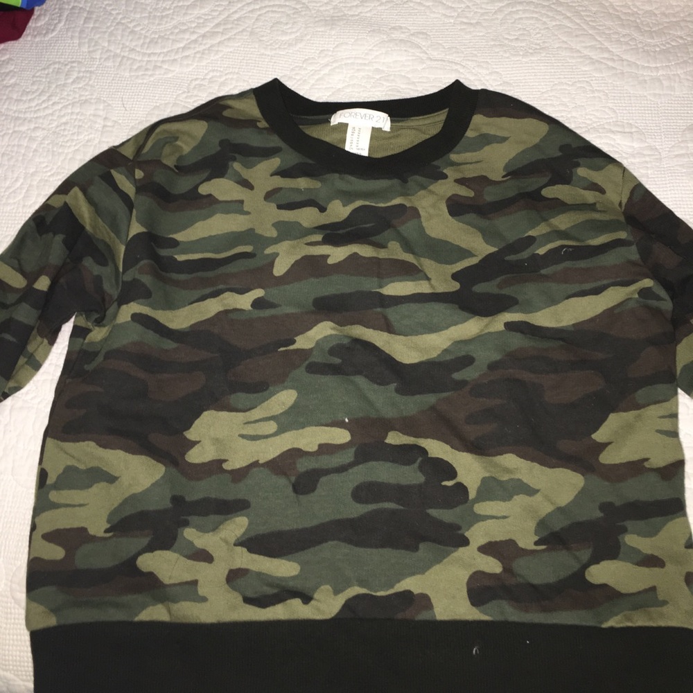 Cropped long sleeve